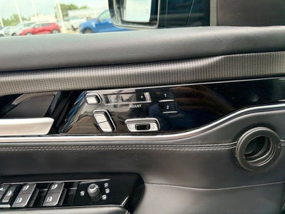 2024 Jeep Grand Wagoneer L Series II OBSIDIAN