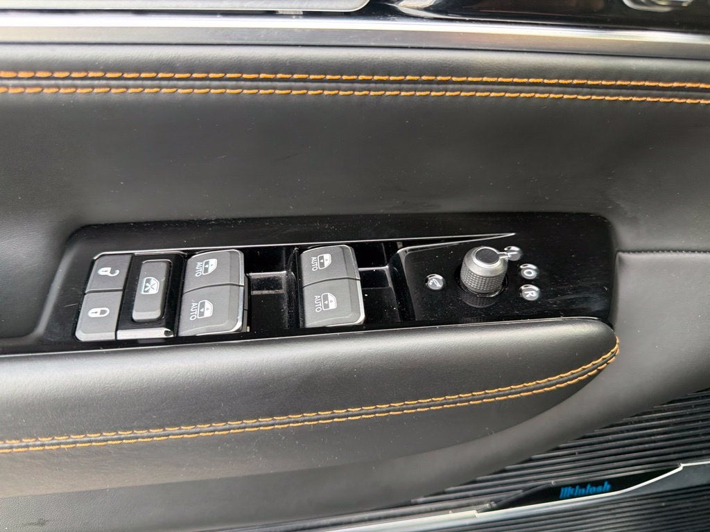 2024 Jeep Grand Wagoneer L Series III