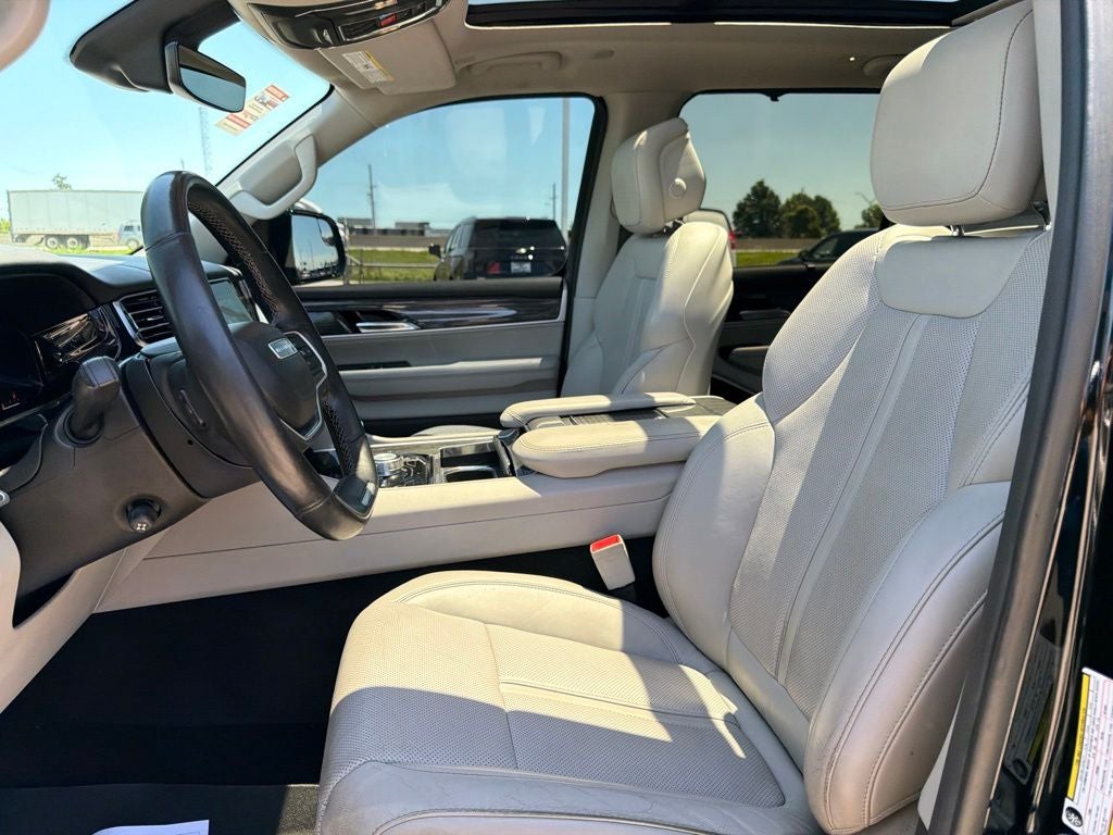 2022 Jeep Wagoneer Series III