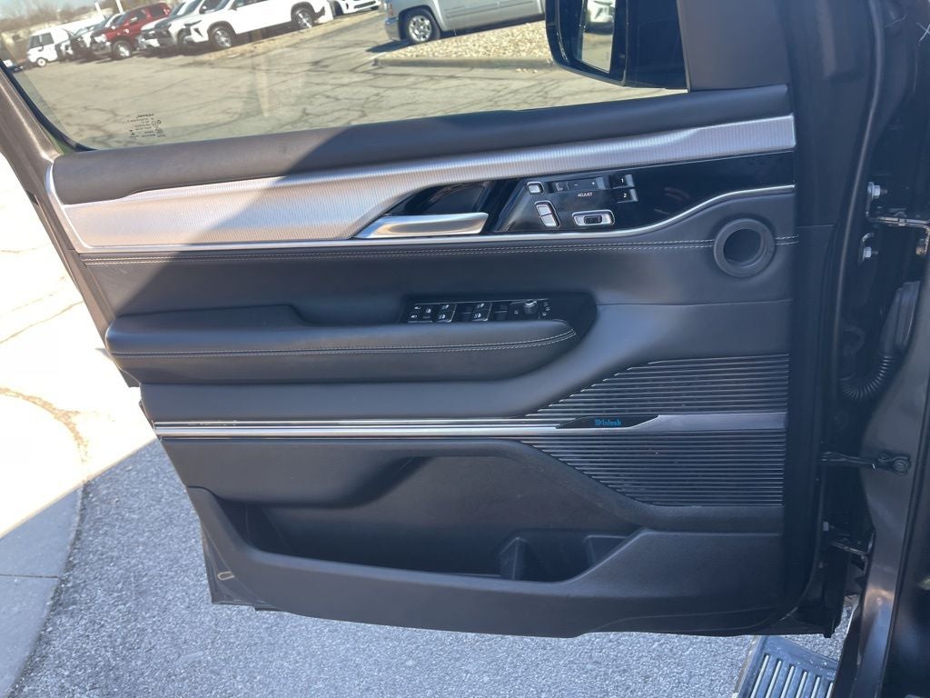 2022 Jeep Grand Wagoneer Series I