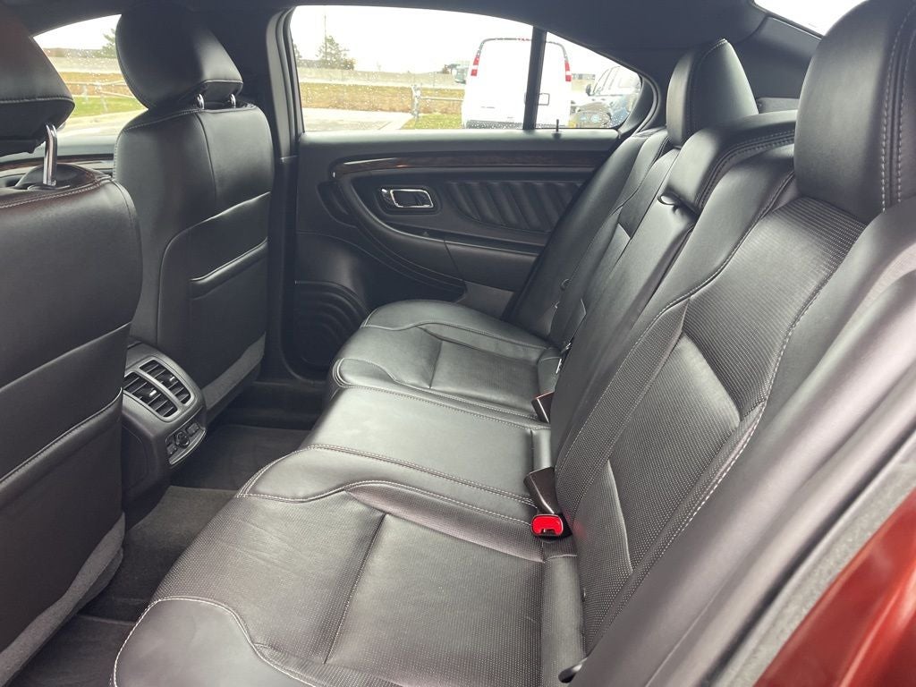 2015 Ford Taurus Limited