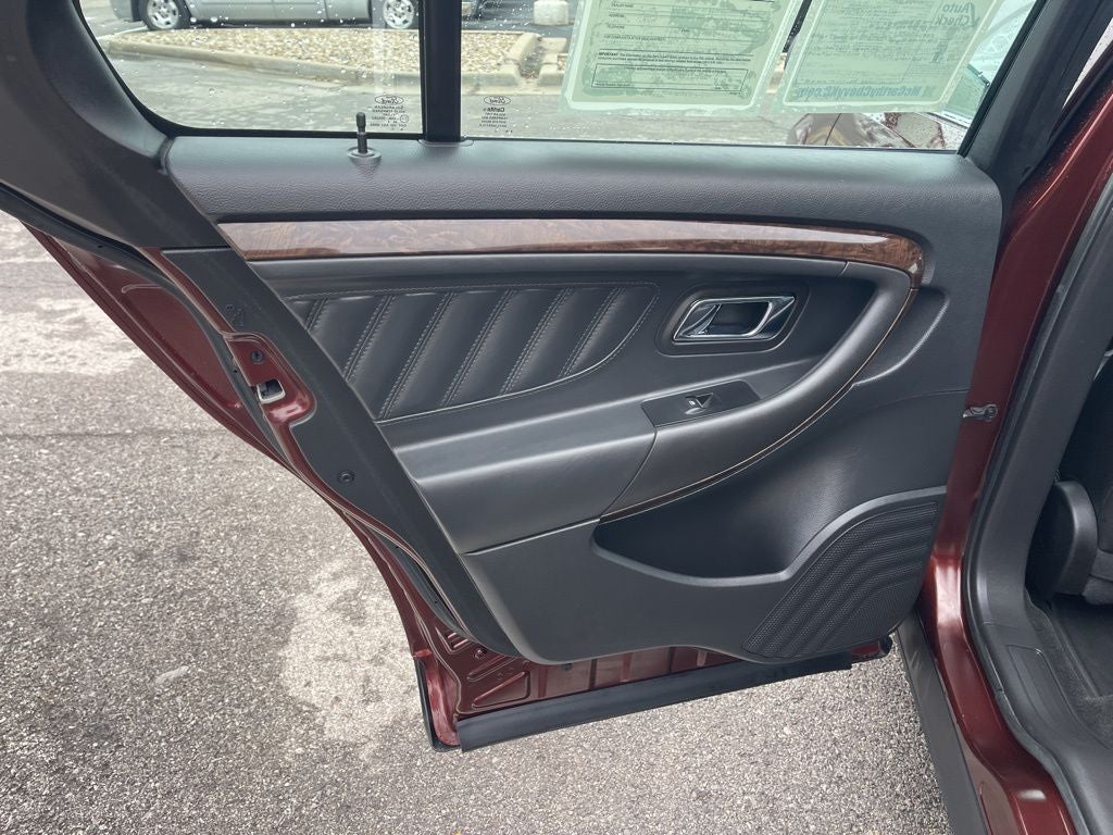 2015 Ford Taurus Limited