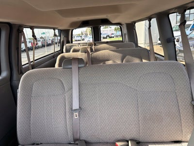 2025 Chevrolet Express 3500 LT Passenger