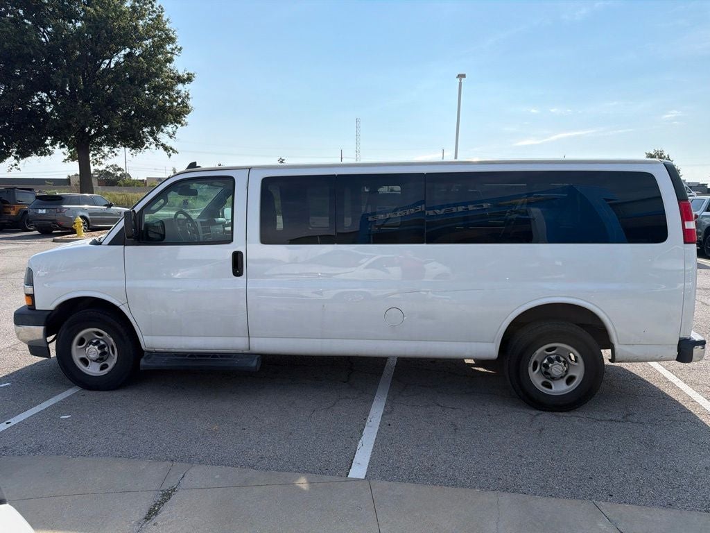 2019 Chevrolet Express 3500 LT Passenger