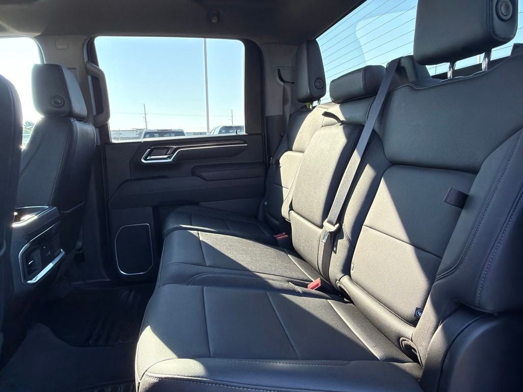 2025 Chevrolet Silverado 3500HD LTZ DRW