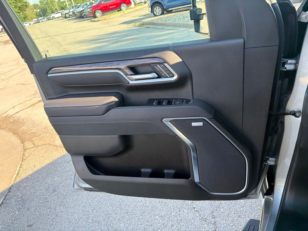 2025 Chevrolet Silverado 3500HD LTZ DRW
