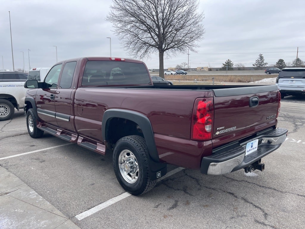 2003 Chevrolet Silverado 2500HD LS
