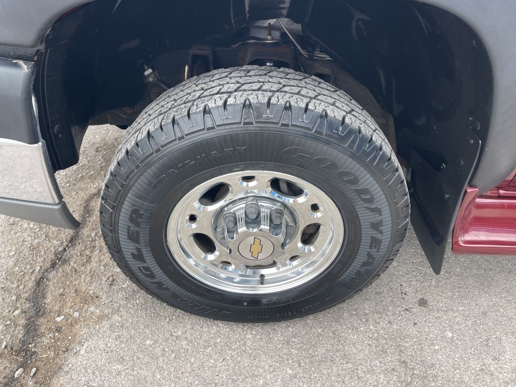 2003 Chevrolet Silverado 2500HD LS