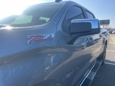 2024 Chevrolet Silverado 1500 LT LT1