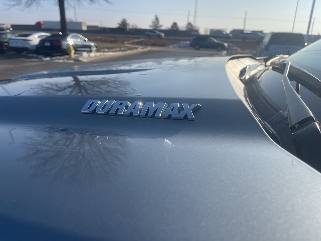 2024 Chevrolet Silverado 1500 LT LT1