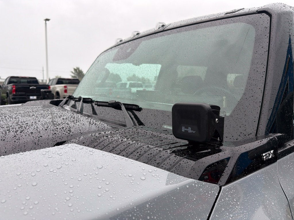 2024 GMC Hummer EV SUV 2X
