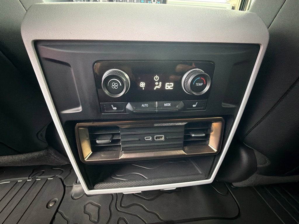 2024 GMC Hummer EV SUV 2X