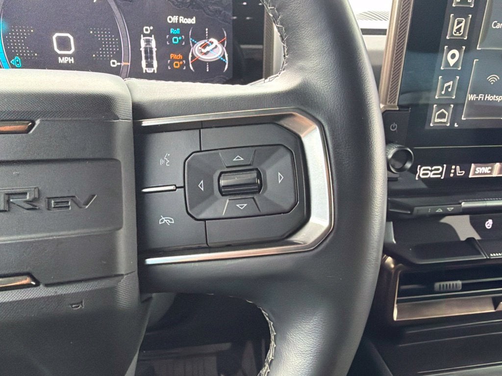 2024 GMC Hummer EV SUV 2X