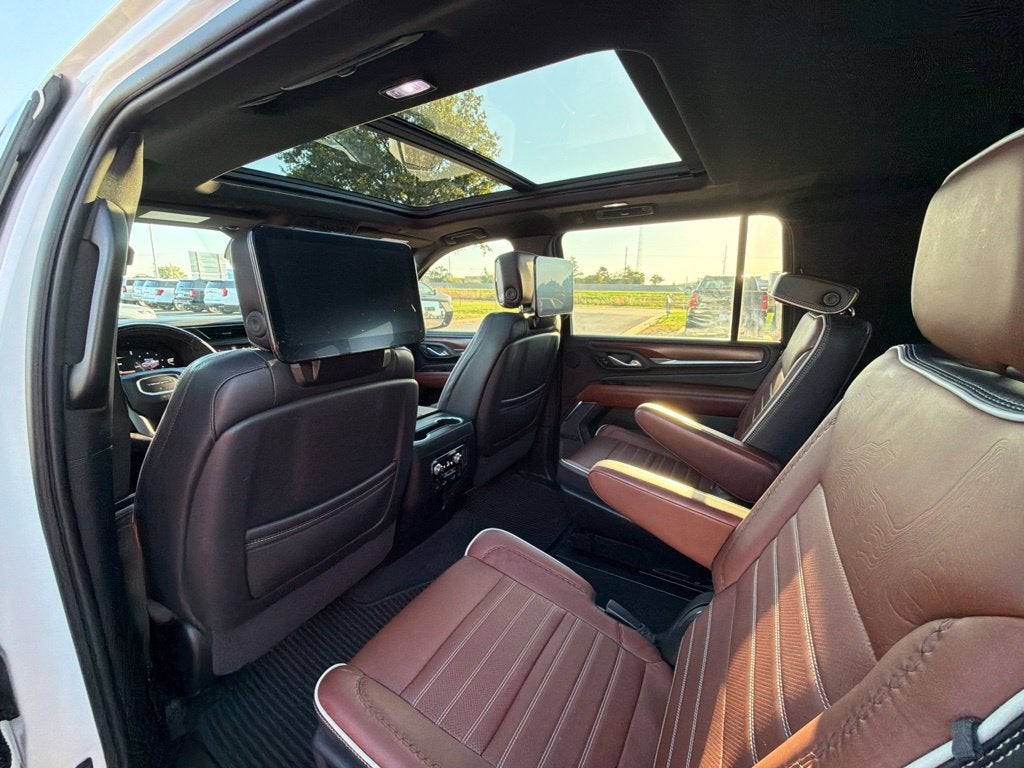 2023 GMC Yukon XL Denali Ultimate
