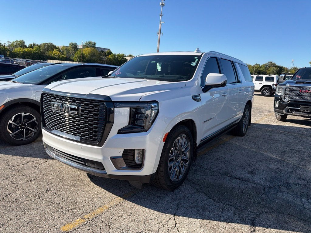 2023 GMC Yukon XL Denali Ultimate