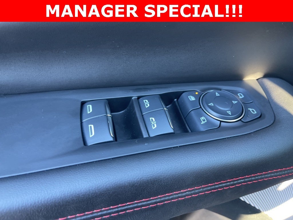 2025 GMC Yukon XL AT4 Ultimate