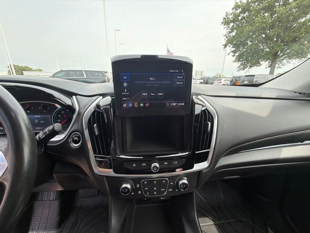 2021 Chevrolet Traverse LT Leather