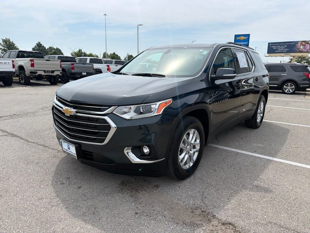2021 Chevrolet Traverse LT Leather