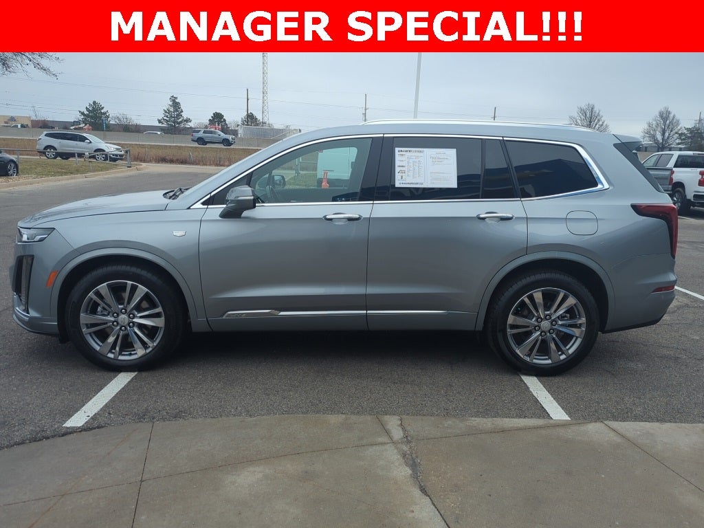 2025 Cadillac XT6 Premium Luxury