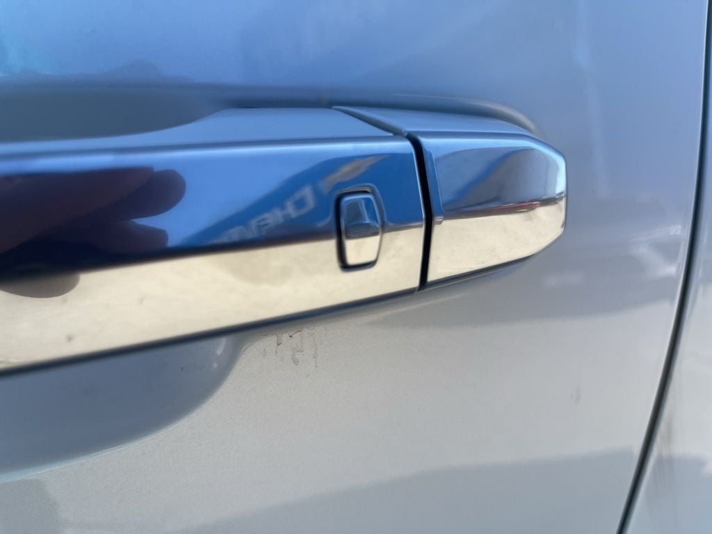 2017 Cadillac Escalade Base