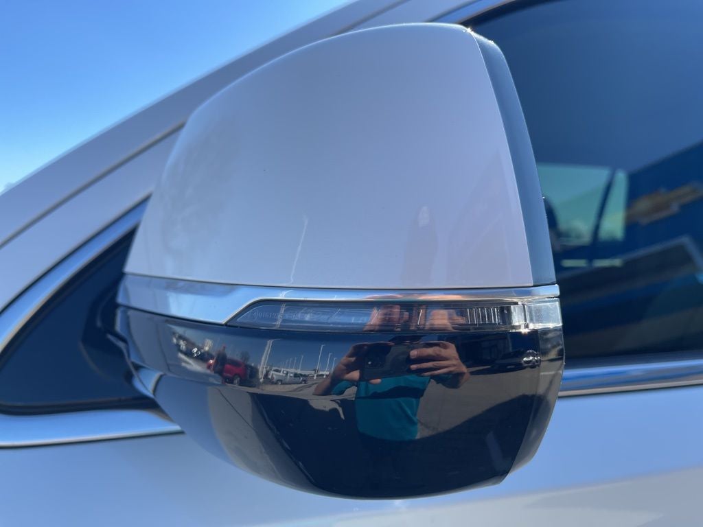 2017 Cadillac Escalade Base