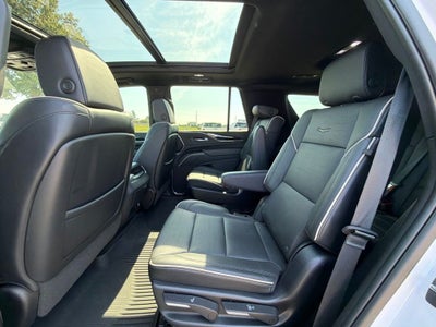 2023 Cadillac Escalade Sport