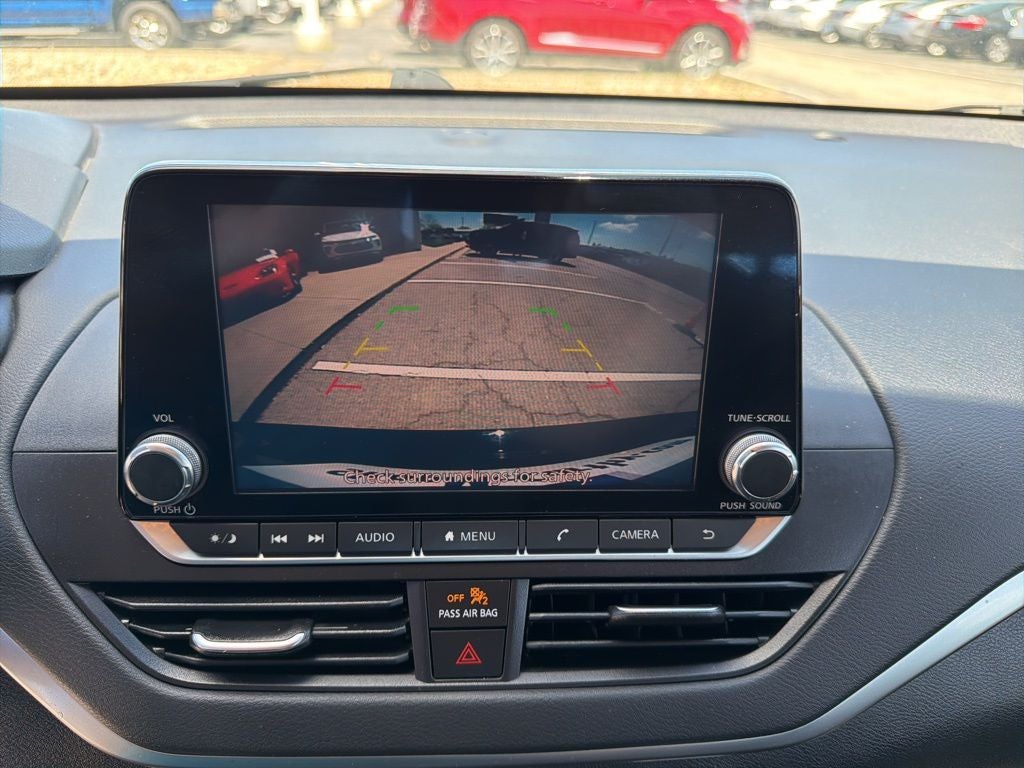 2021 Nissan Altima 2.5 SV