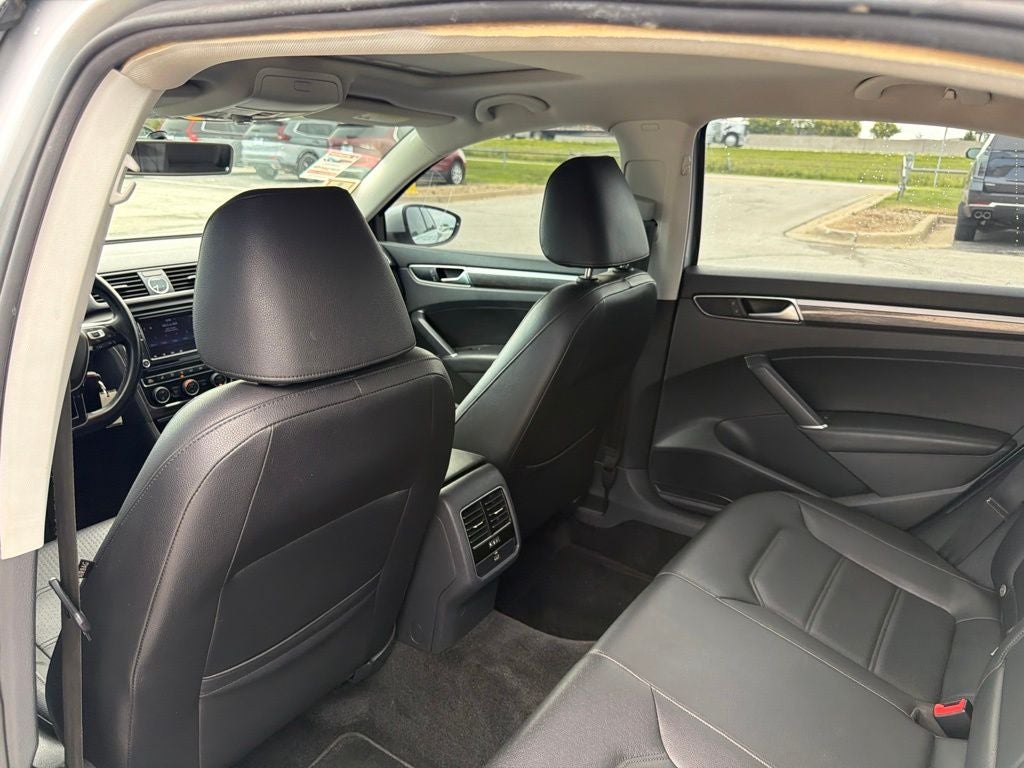 2016 Volkswagen Passat 1.8T SE