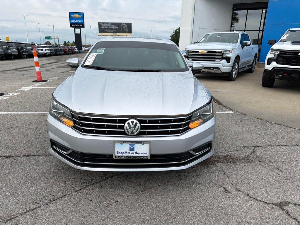 2016 Volkswagen Passat 1.8T SE