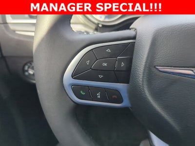 2022 Chrysler 300 Touring