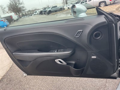 2022 Dodge Challenger SXT