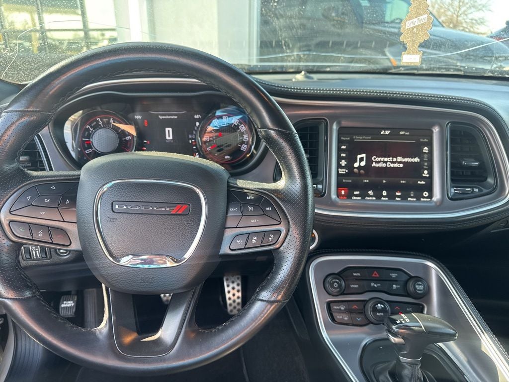 2022 Dodge Challenger SXT