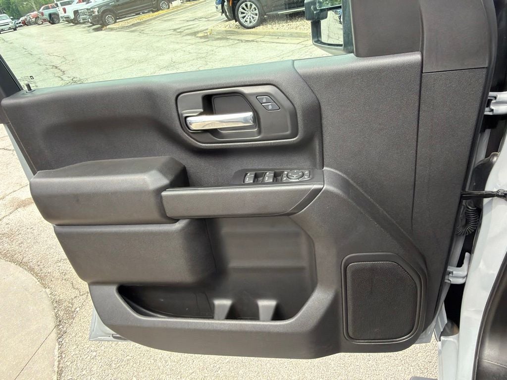 2025 Chevrolet Silverado 2500HD Custom