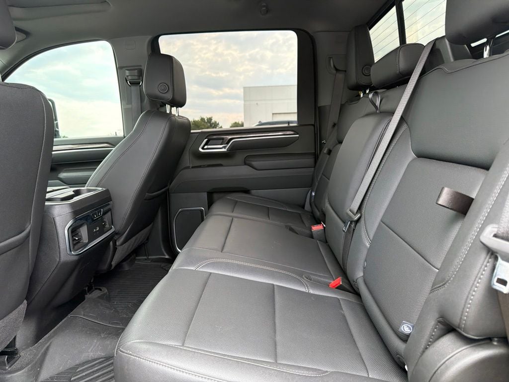 2025 Chevrolet Silverado 2500HD LTZ