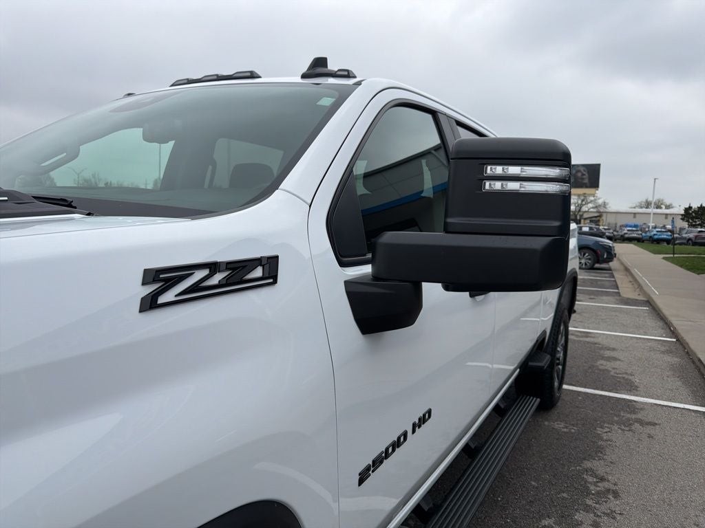 2024 Chevrolet Silverado 2500HD Custom