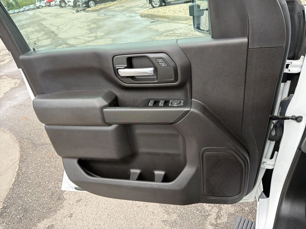 2024 Chevrolet Silverado 2500HD Custom