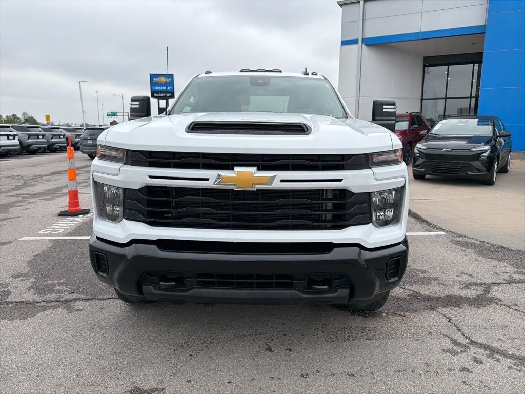 2024 Chevrolet Silverado 2500HD Custom