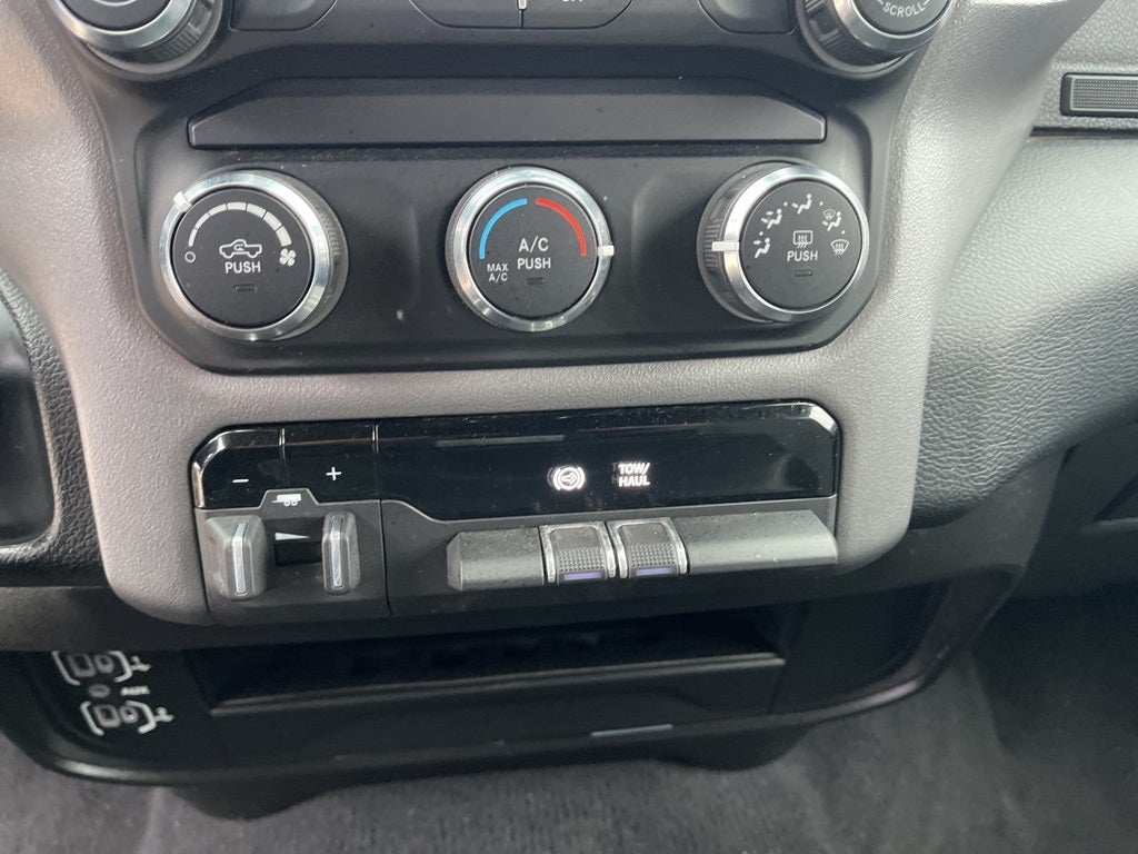 2024 RAM 3500 Big Horn