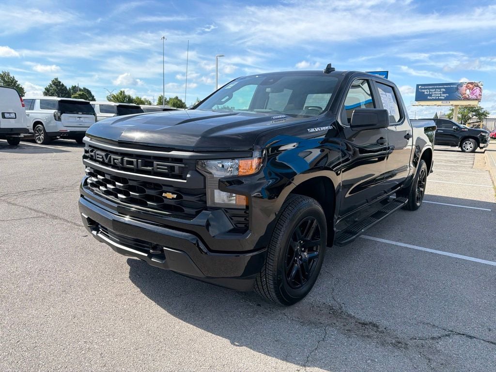 2025 Chevrolet Silverado 1500 Custom