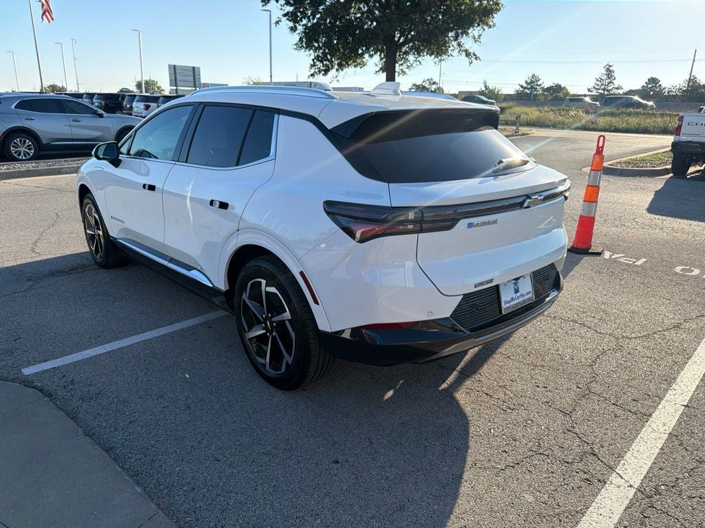 2024 Chevrolet Equinox EV LT