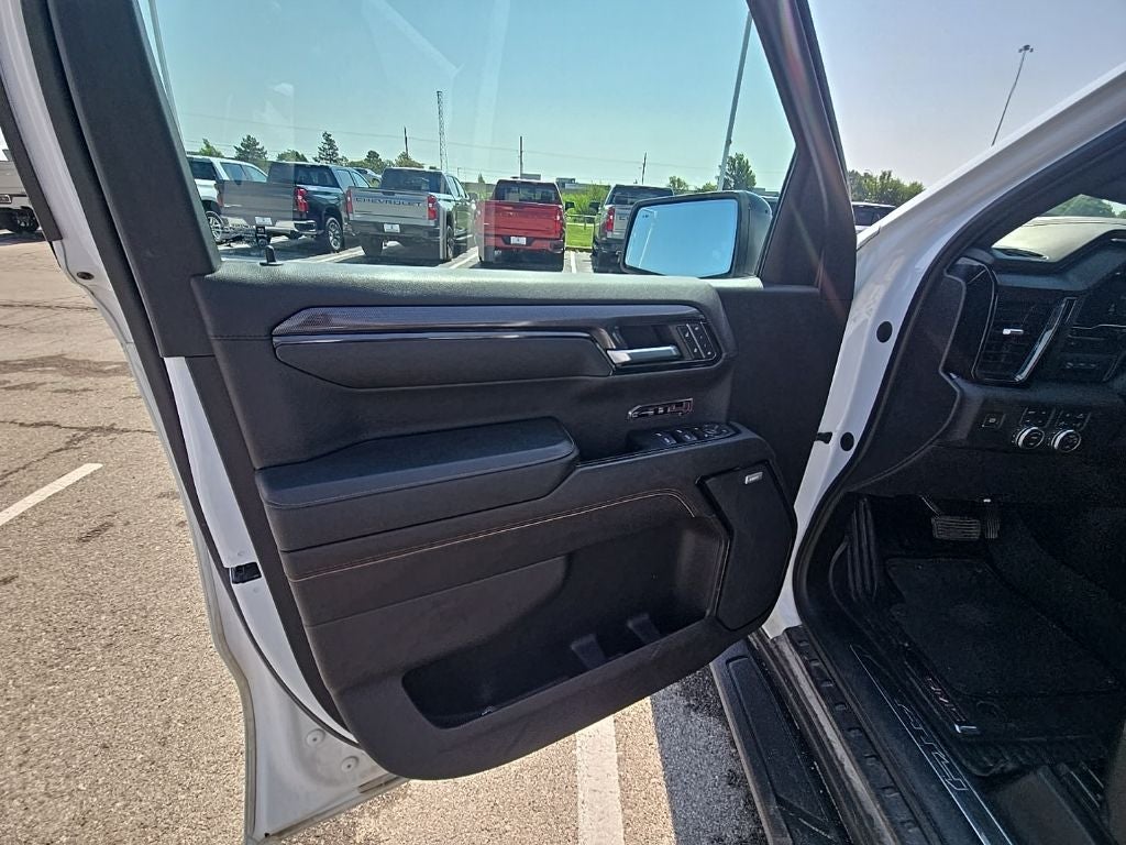 2023 GMC Sierra 1500 AT4