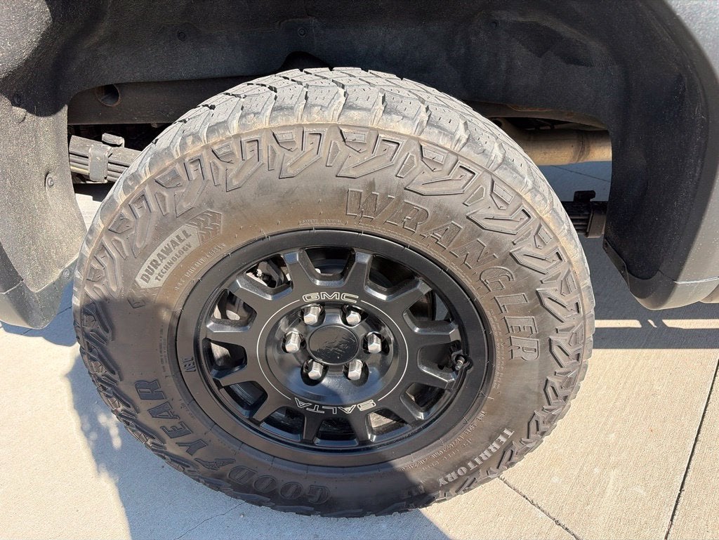2023 GMC Sierra 1500 AT4X AEV EDITION