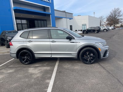2023 Volkswagen Tiguan 2.0T SE R-Line Black