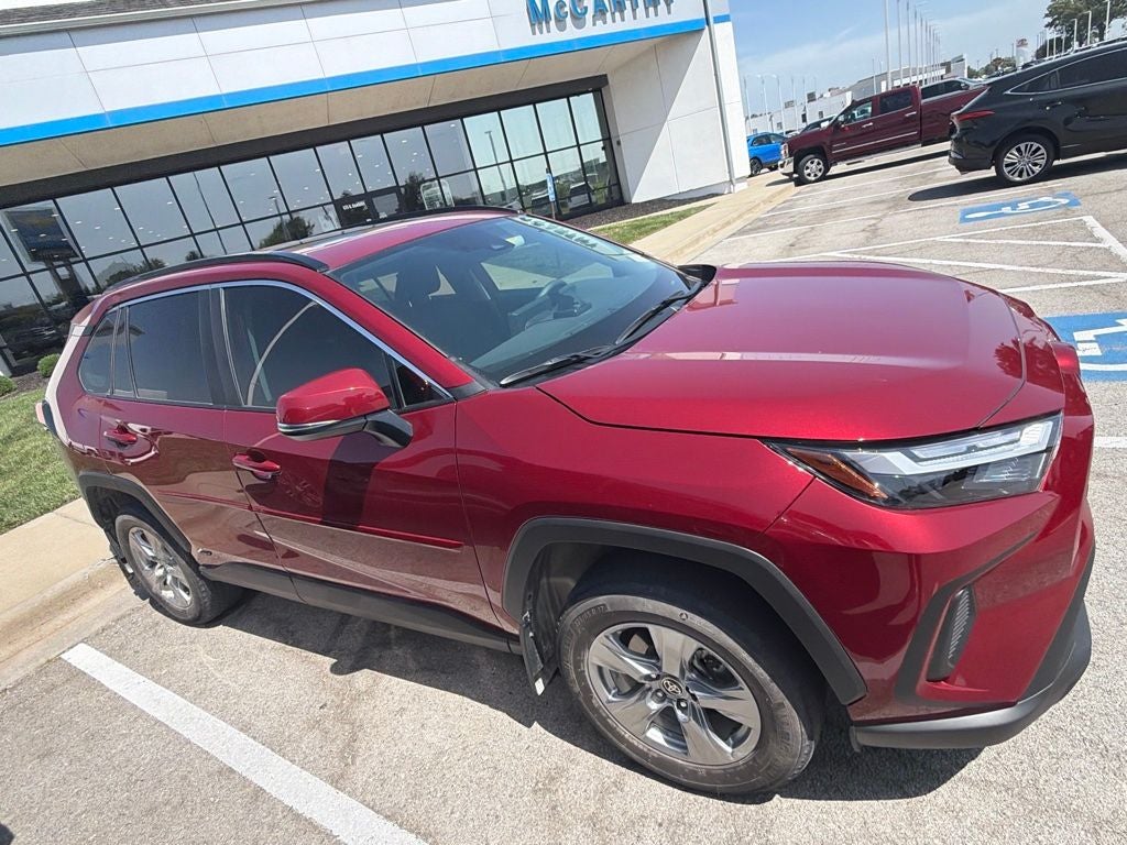 2025 Toyota RAV4 Hybrid XLE