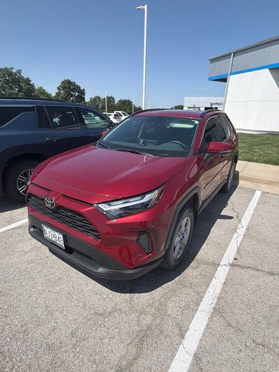 2025 Toyota RAV4 Hybrid XLE