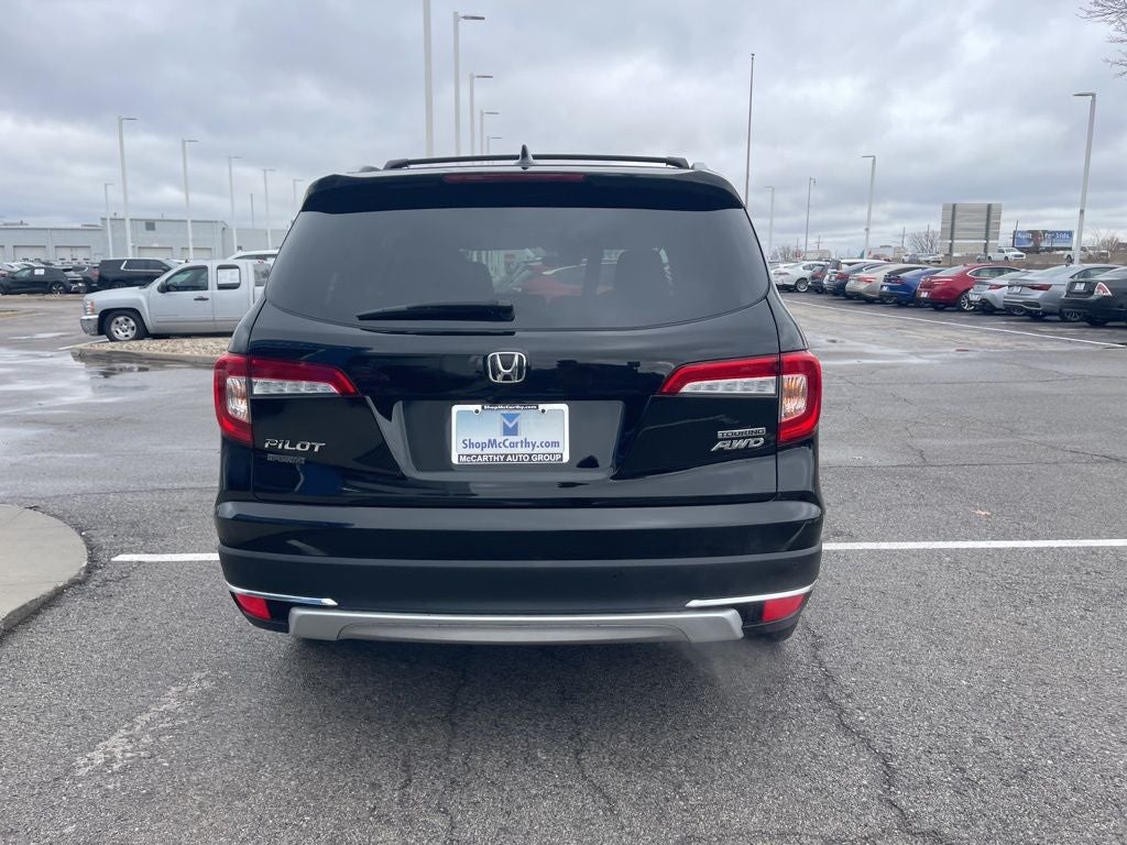 2022 Honda Pilot Touring 7 Passenger