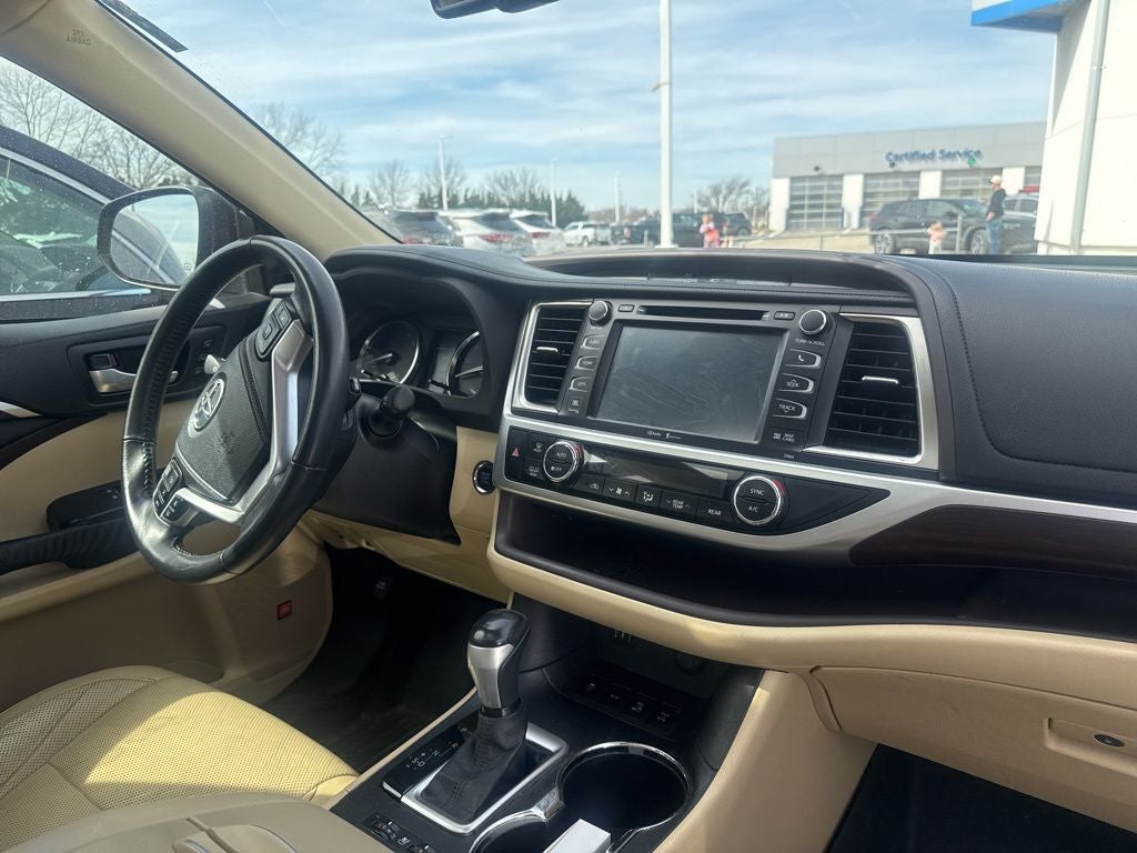 2015 Toyota Highlander Limited