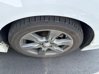 2017 Toyota Sienna SE Premium 8 Passenger