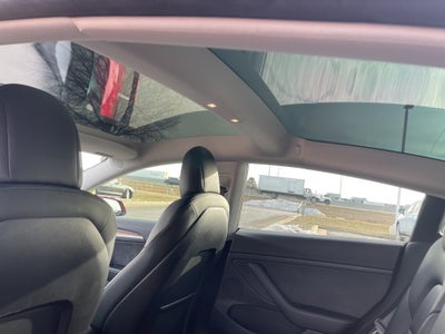 2022 Tesla Model 3 Performance