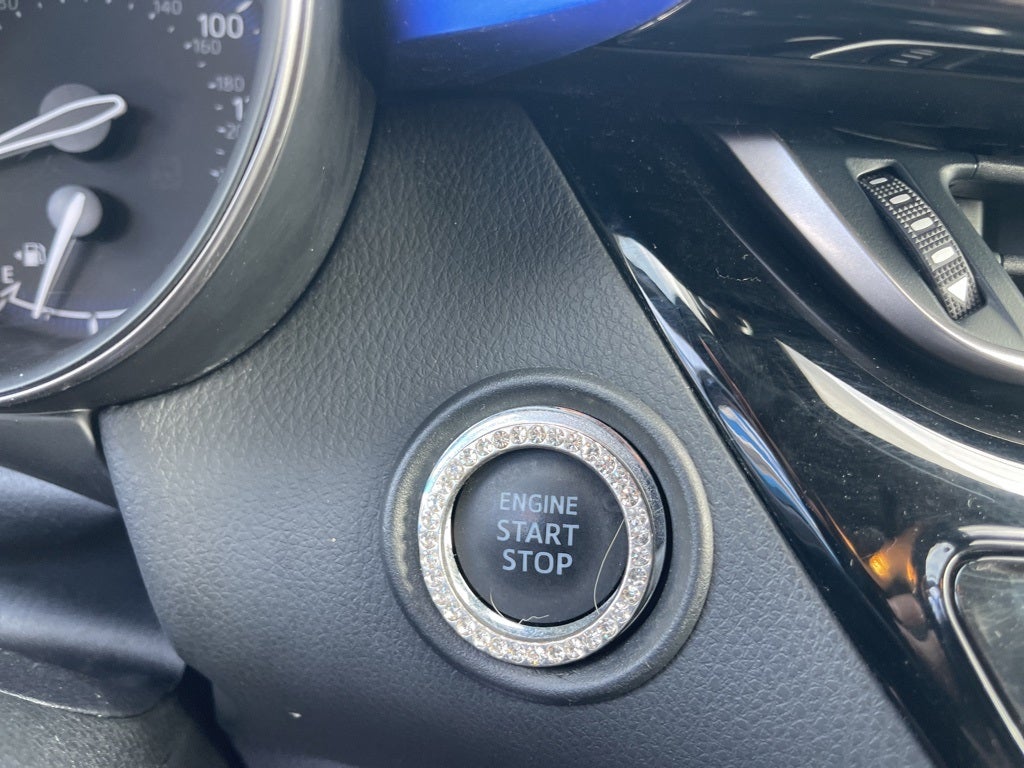 2021 Toyota C-HR XLE